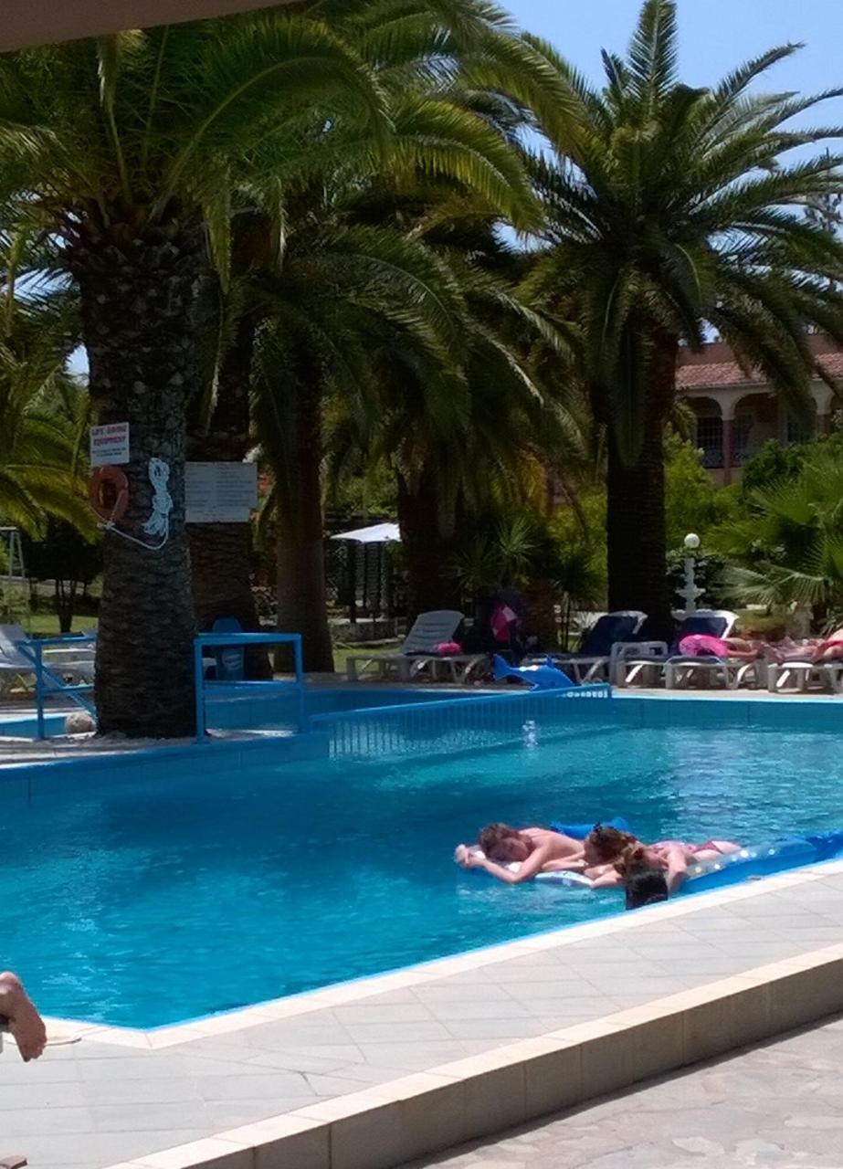 Aparthotel Abc Sweet 2*